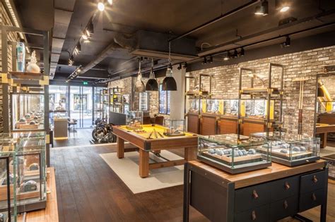 breitling amsterdam|Breitling Brand Boutique .